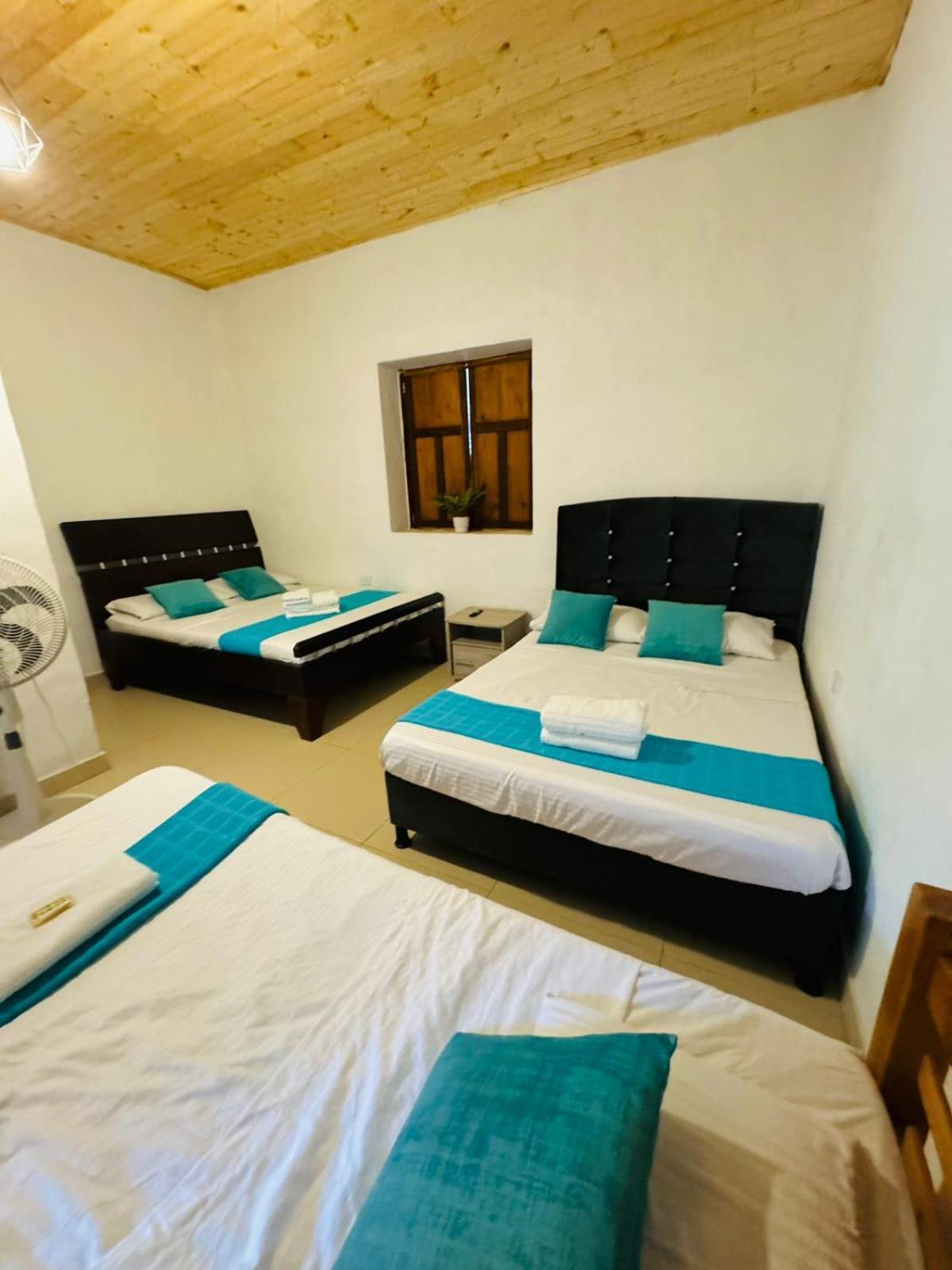 Hotel Alcazar Real Utica Extérieur photo